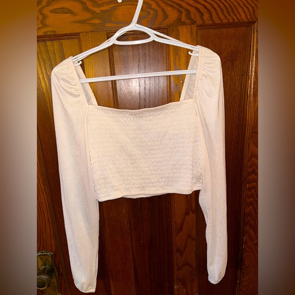 Cream Coloured Crop Top - Picture 2 of 4